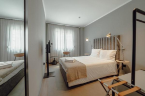River Eyes Suites